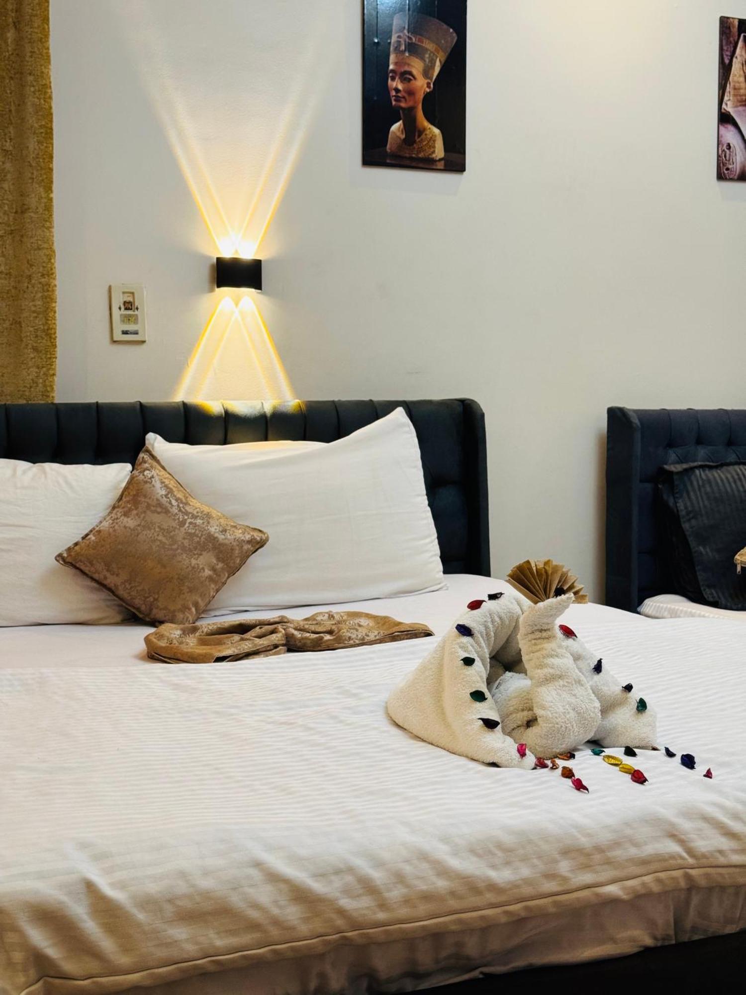 Hur Magic Inn Kafrat al Jabal Bagian luar foto
