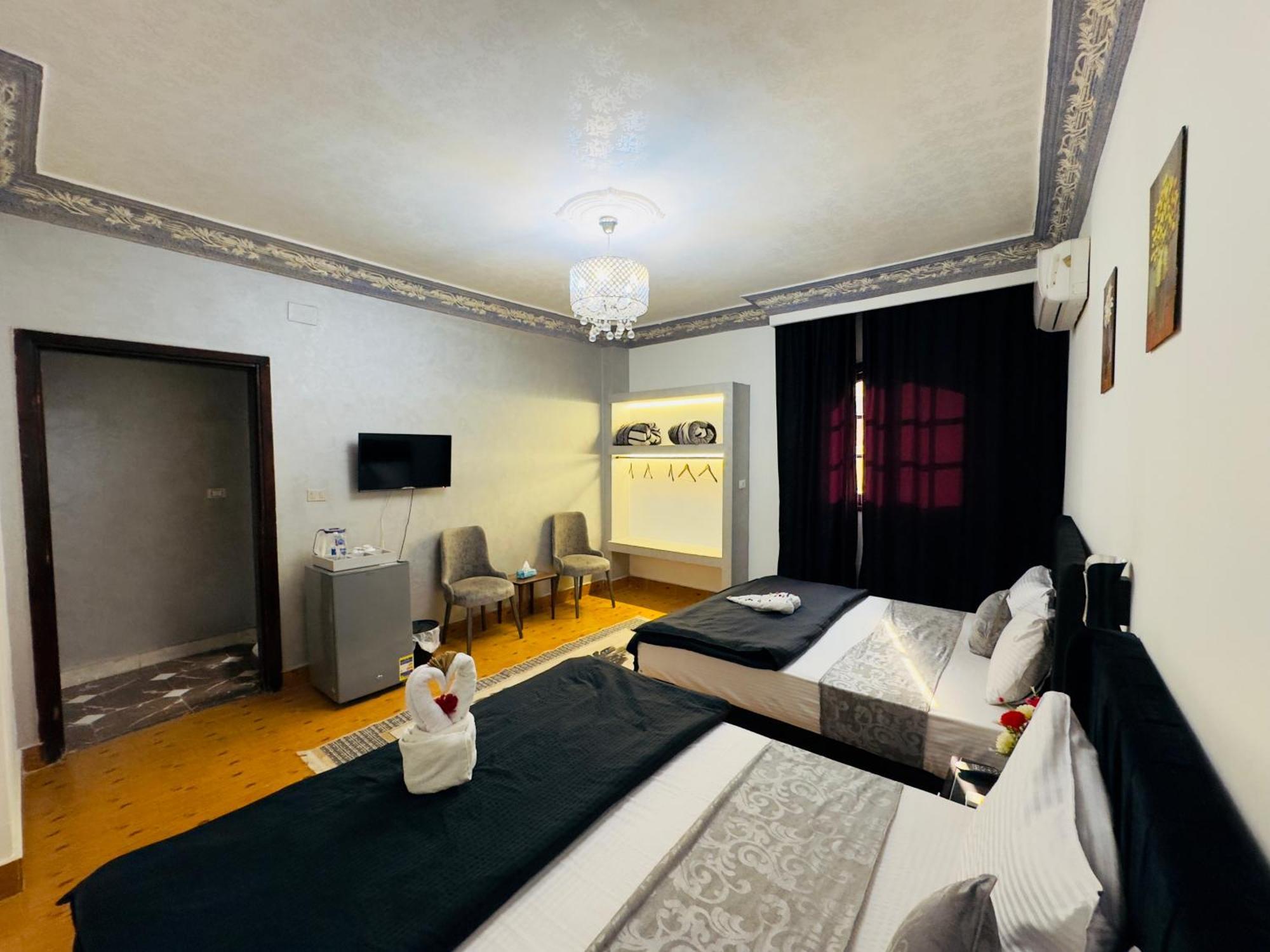 Hur Magic Inn Kafrat al Jabal Bagian luar foto